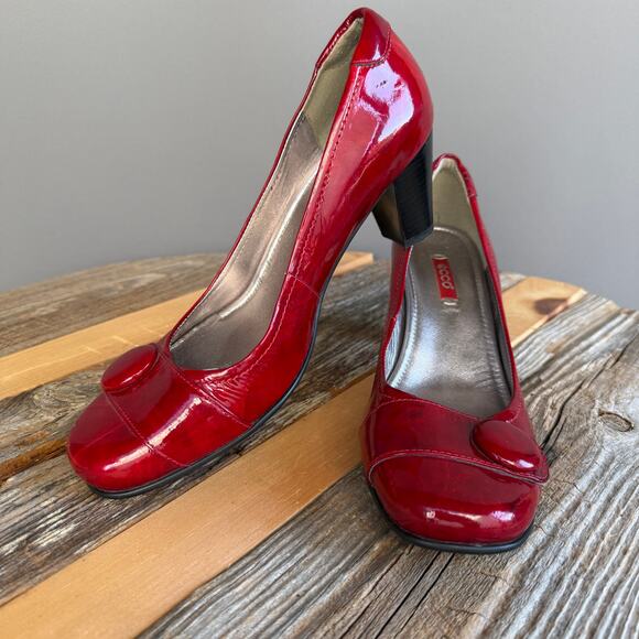 Ecco red patent leather button toe pumps - Christmas - round toe - heels - 40 - Picture 1 of 8